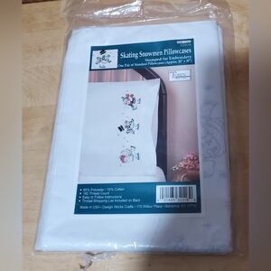 Tobin Skating Snowmen Embroidery Pillowcases - White